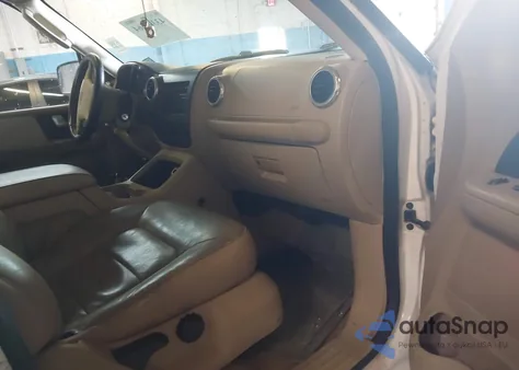 2004 Ford Expedition Nbx/Xlt из США, поврежденный, VIN 1FMFU16L64LB18432